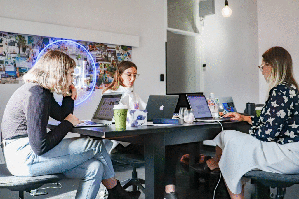 Digital Marketing Firm Subleases Class A Space in Boston’s Financial District 2 firma de marketing digital