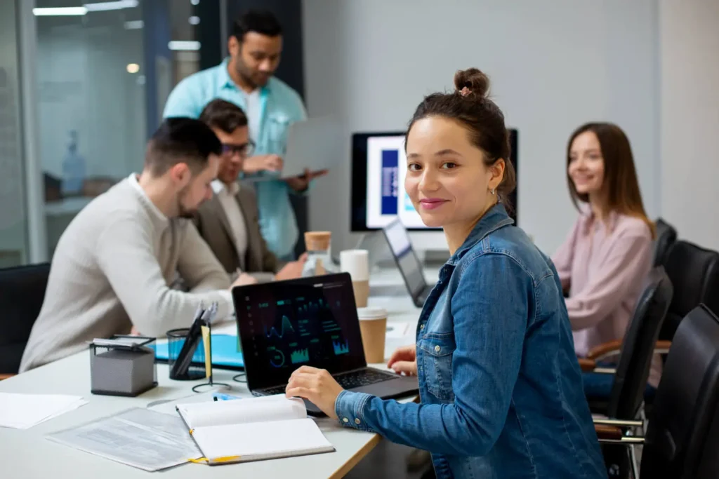 Boost Your Online Presence with Custom Web Development and Marketing in UAE | Flowrush 1 top web development companies